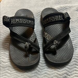 Skechers Black and Gray Women's Sandals